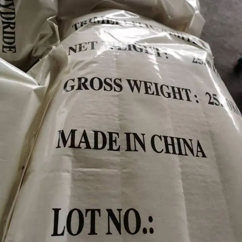 কেন জৈব রাসায়নিক আধুনিক শিল্পে সমালোচনামূলক?